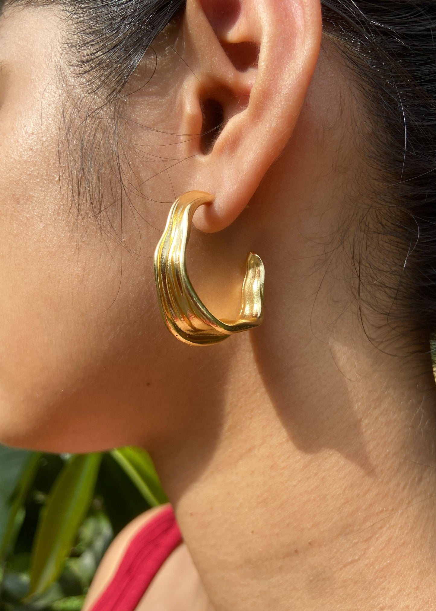 Wave Hoops