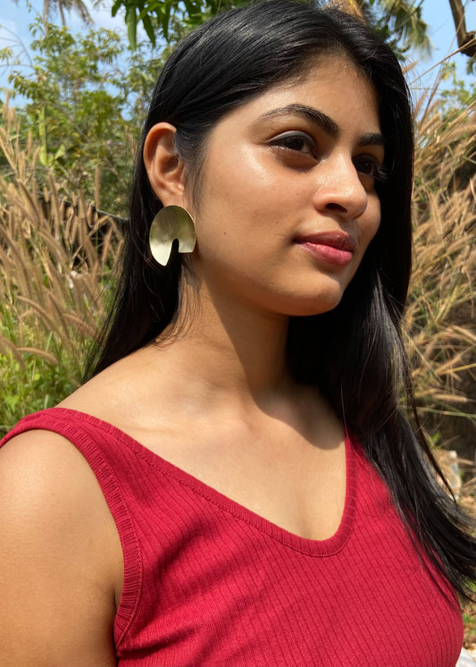 Modern Dish Studs