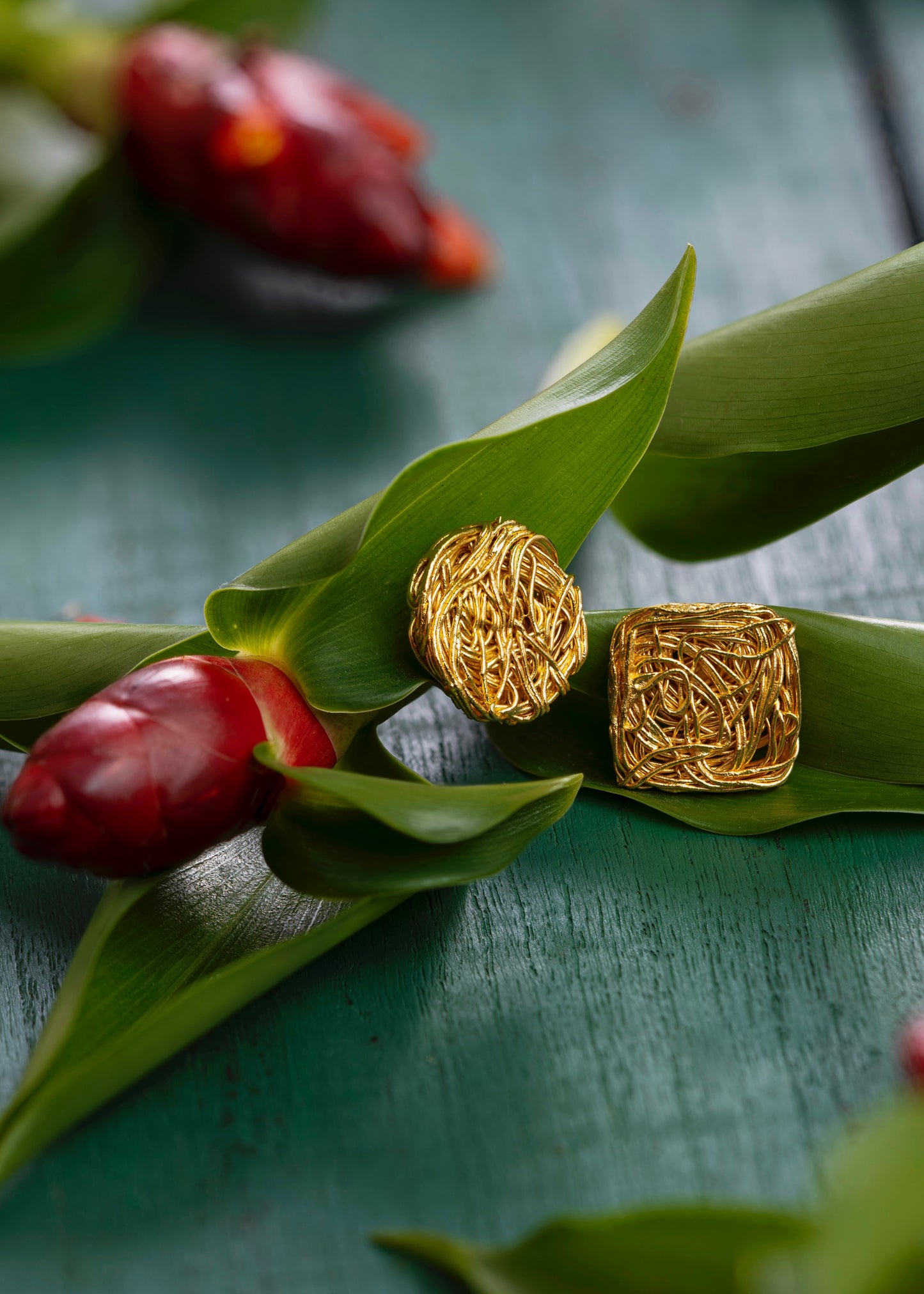 Vetiver Studs